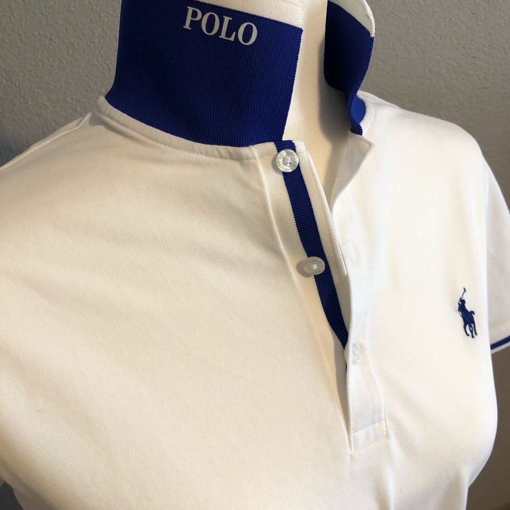 Polo shirt 🔥like new condition.